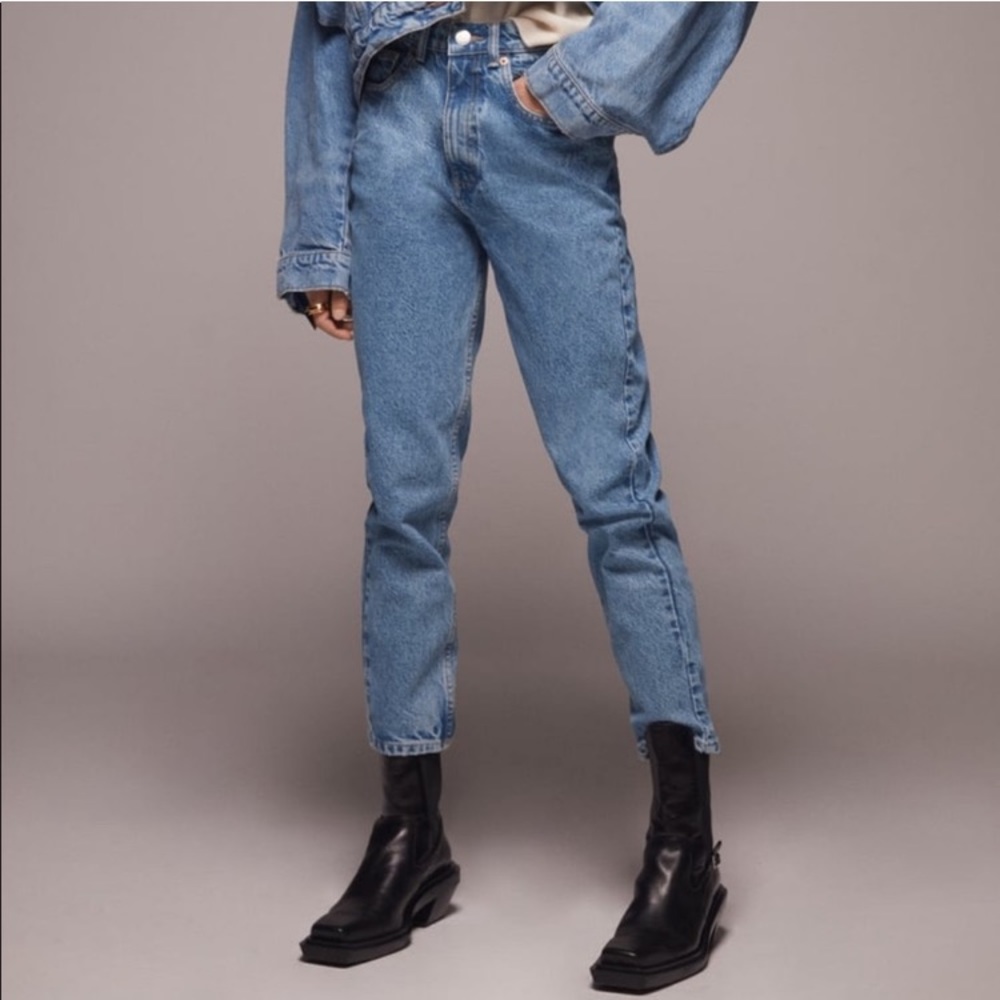 Zara Mom Fit Jeans